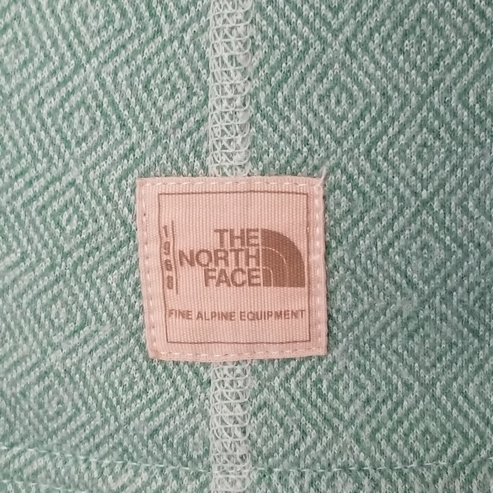 North Face Pullover - image 2